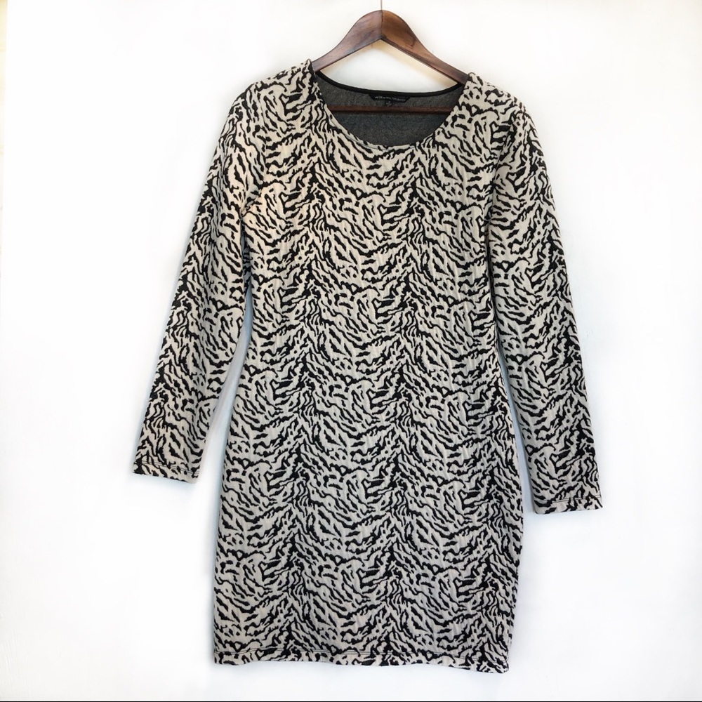 W118 by Walter Baker Black Cream Zebra Tiger Long Sleeve Velvet Gothic Dress M